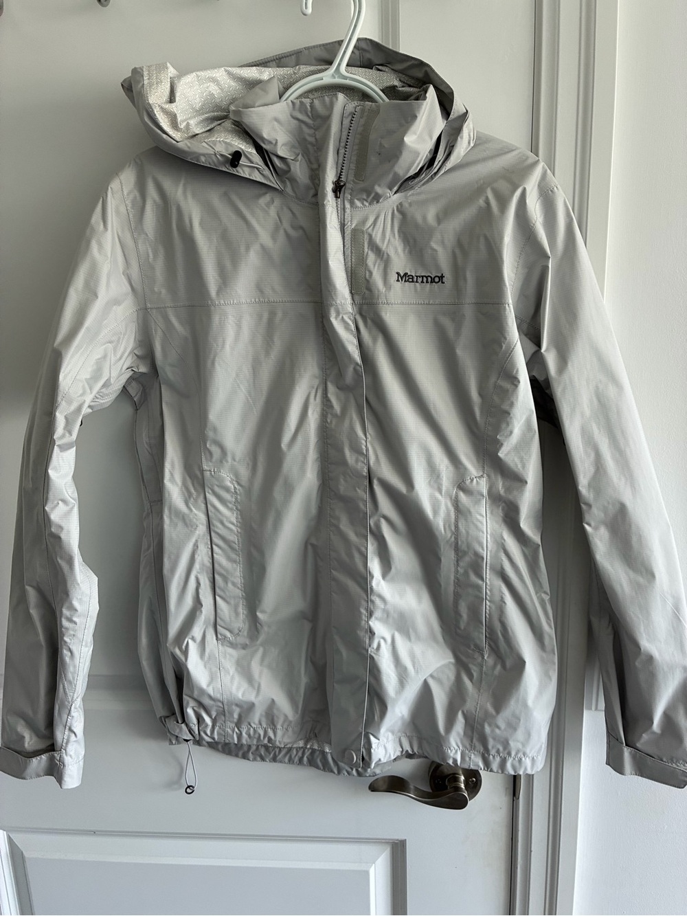 Marmot Light Gray Hooded Rain Shell